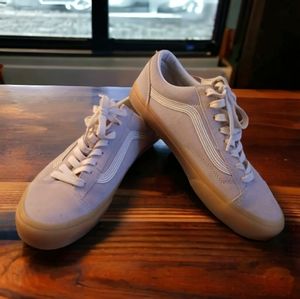 VANS UNISEX 9.5 MENS, 11 WOMENS STYLE 36 DOUBLE LIGHT/ MARSHMALLOW W/O BOX